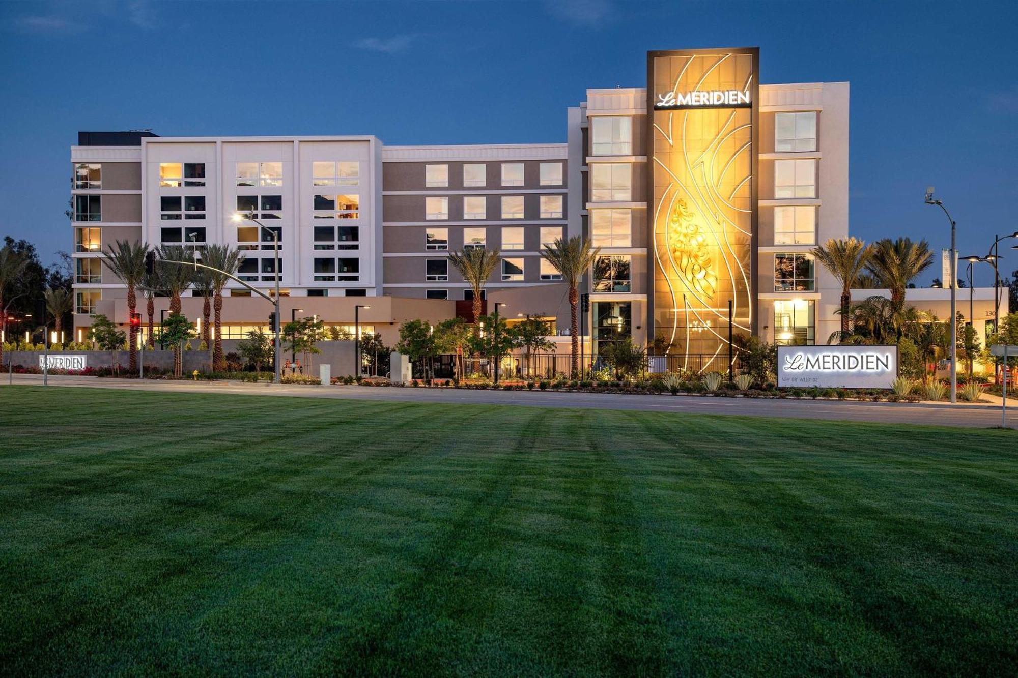 Le Meridien Pasadena Arcadia Exterior photo